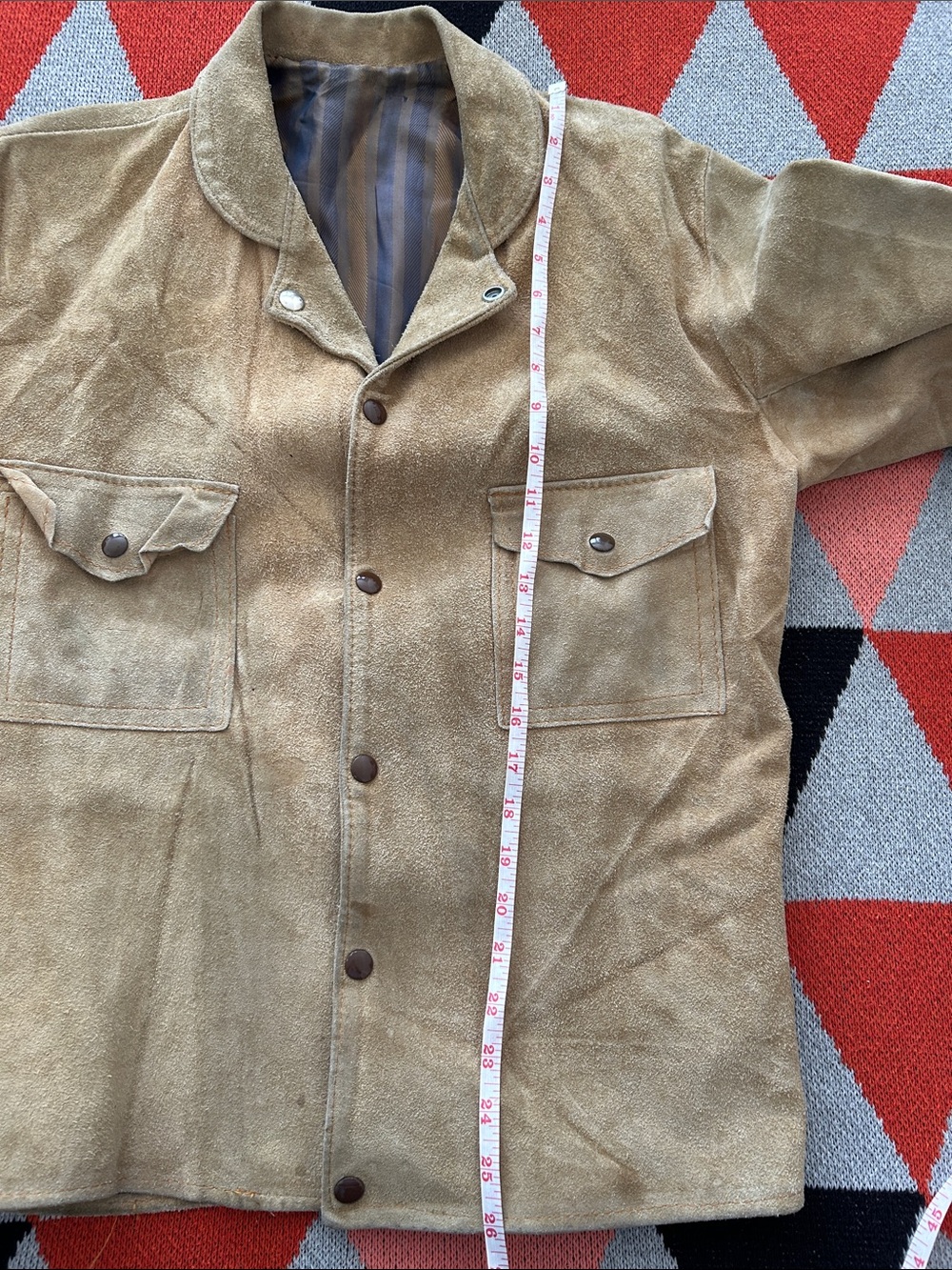 Vintage Tan Suede Jacket - Picture 13 of 13